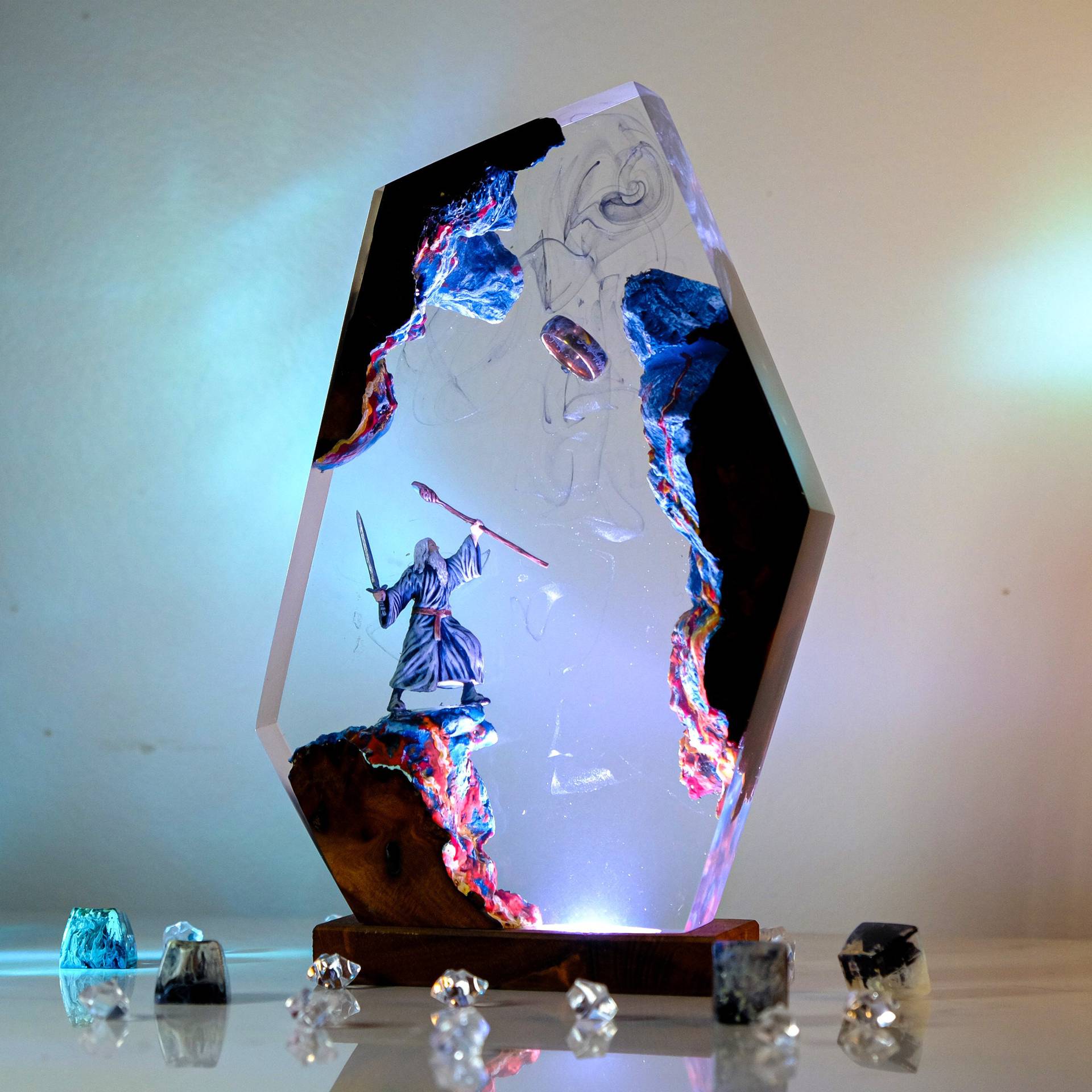 Movie Scence Figure Table Resi - đánh giá và giá Desk Setup Lamp